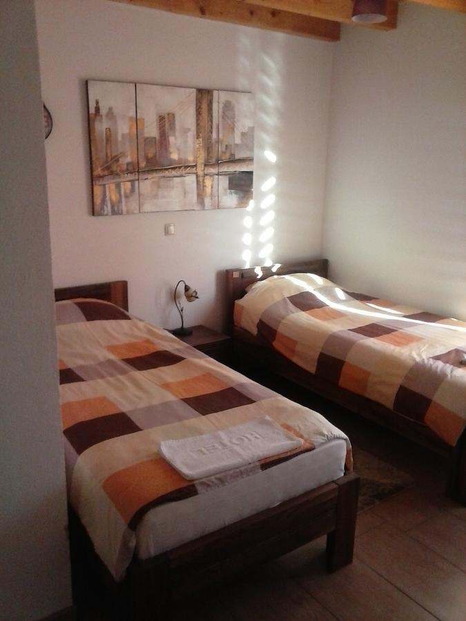 Motel Orhideja Donji Vakuf ภายนอก รูปภาพ